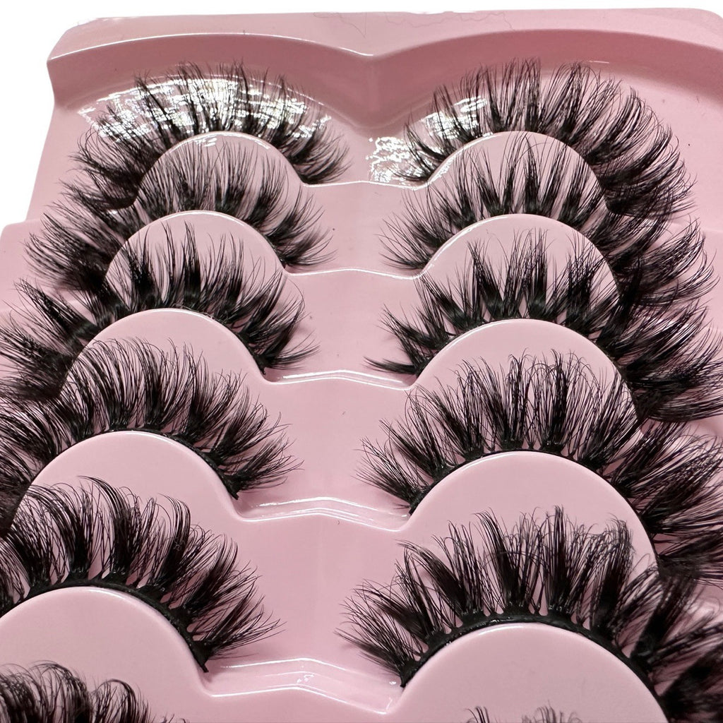 Natural, Thick, and Realistic Eyelashes