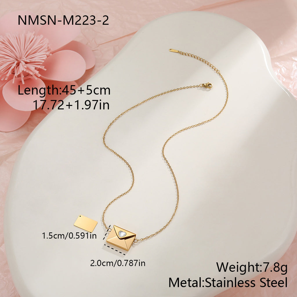 Valentine's Day Gift: Heart Necklace